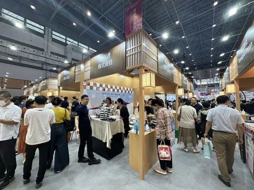 聚焦消博 65個國家3000 品牌 來這兒 一站式購全球